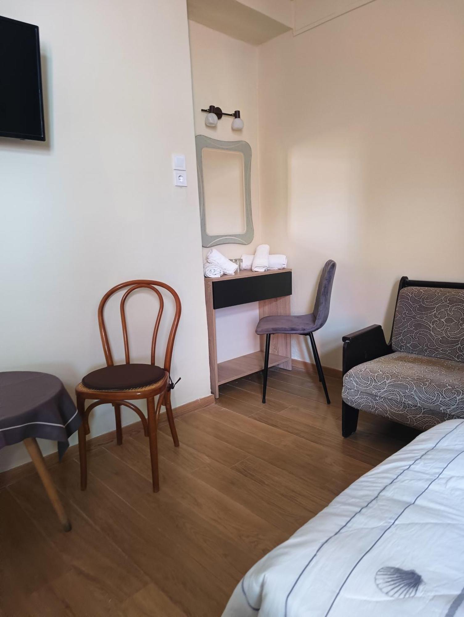 Anesis Hotel Loutra Edipsou  Ngoại thất bức ảnh