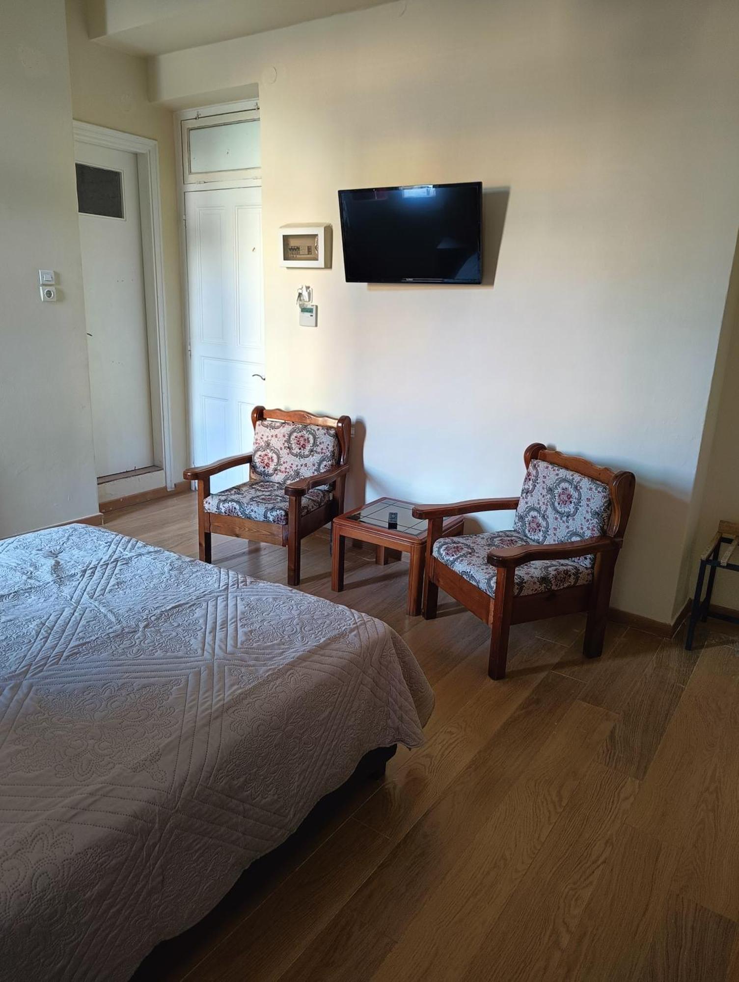 Anesis Hotel Loutra Edipsou  Ngoại thất bức ảnh